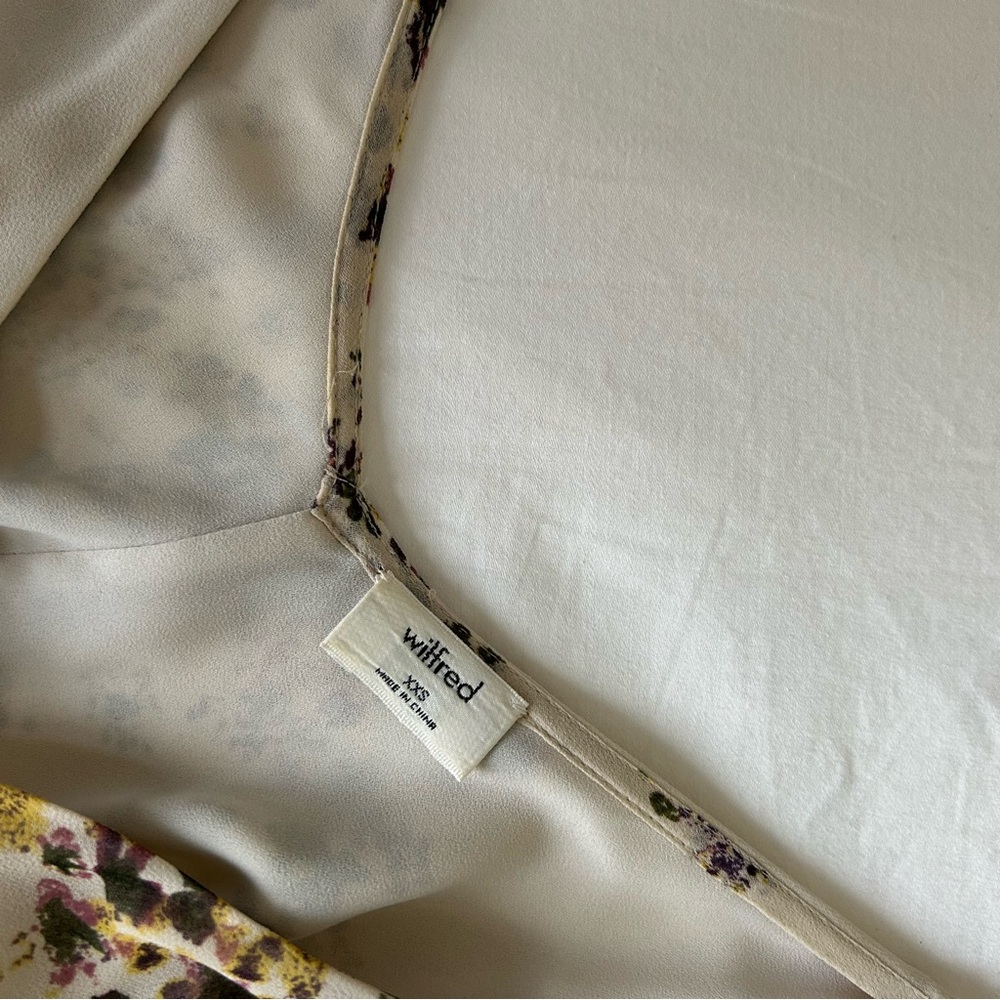 Aritzia Wilfred Beaune Floral Midi Dress - Picture 4 of 5